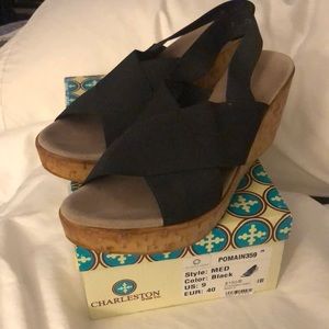 Women’s Wedges with Sling Back Sz-9.Brand:Charleston Shoe Co